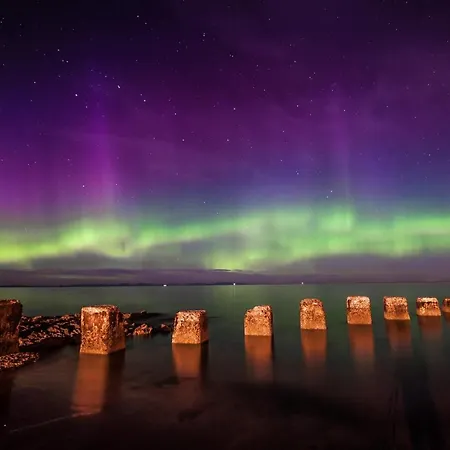 A Piece Of Oceanfront Heaven Sleeps 6 *