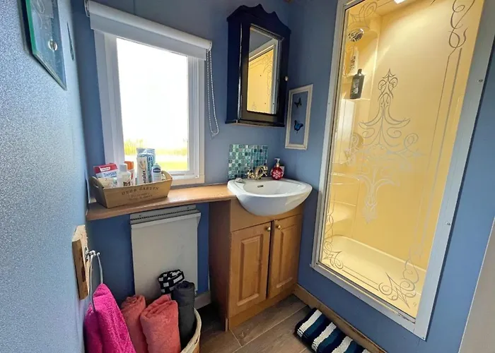 A Piece Of Oceanfront Heaven Sleeps 6